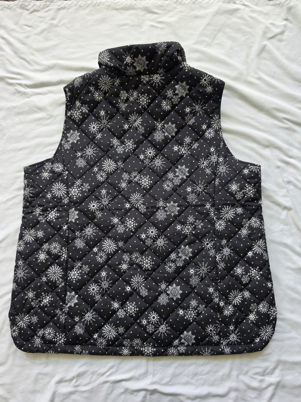 Lands End Womens 1X Black White Snowflake Quilted Puffer Vest - Picture 5 of 5